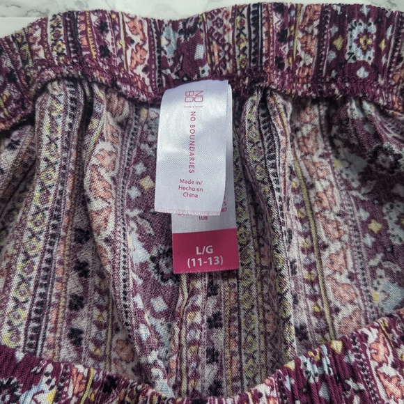 Shorts - Picture 5 of 6